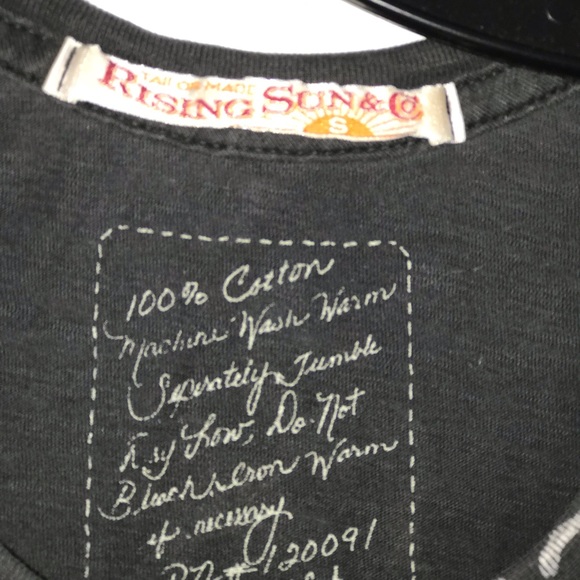 Rising sun T-shirt - Picture 3 of 3